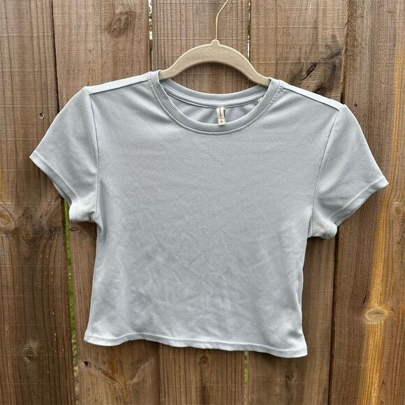 7Diamonds Women's Blue Ribbed Cropped Baby Tee Size M Casual Spring - Picture 1 of 5